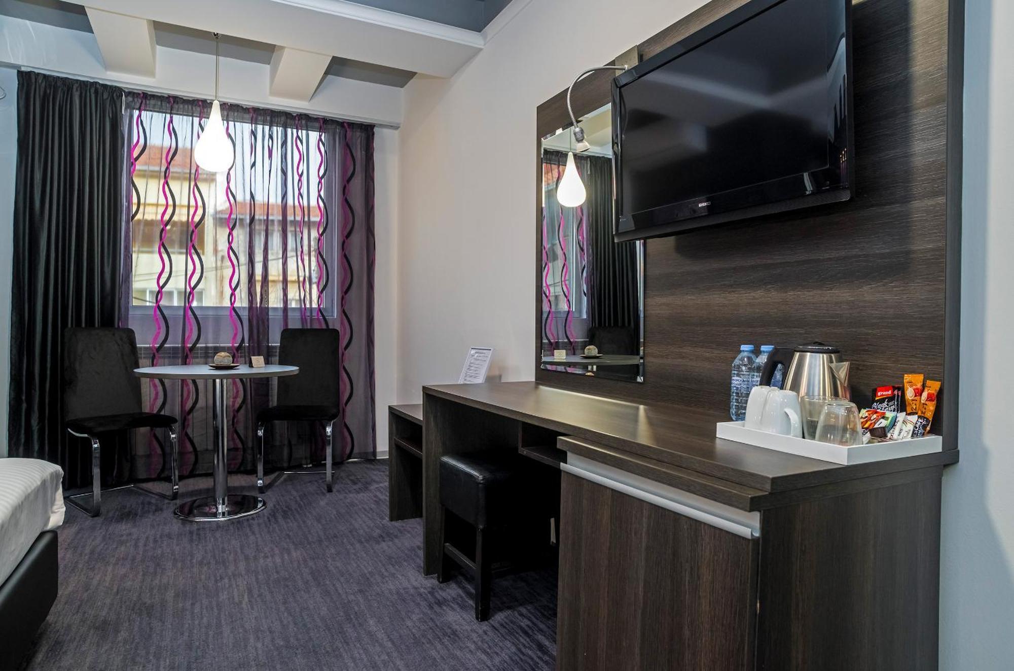 سكوبجي Sienna Apartments المظهر الخارجي الصورة