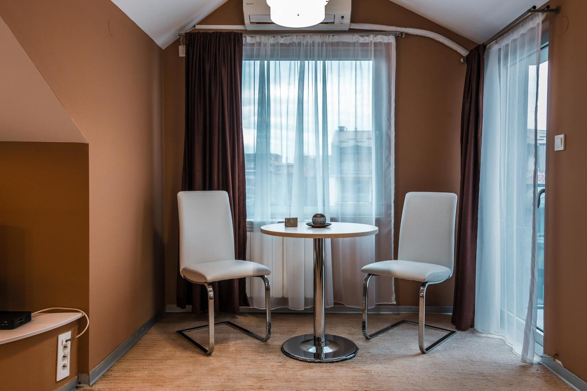سكوبجي Sienna Apartments المظهر الخارجي الصورة