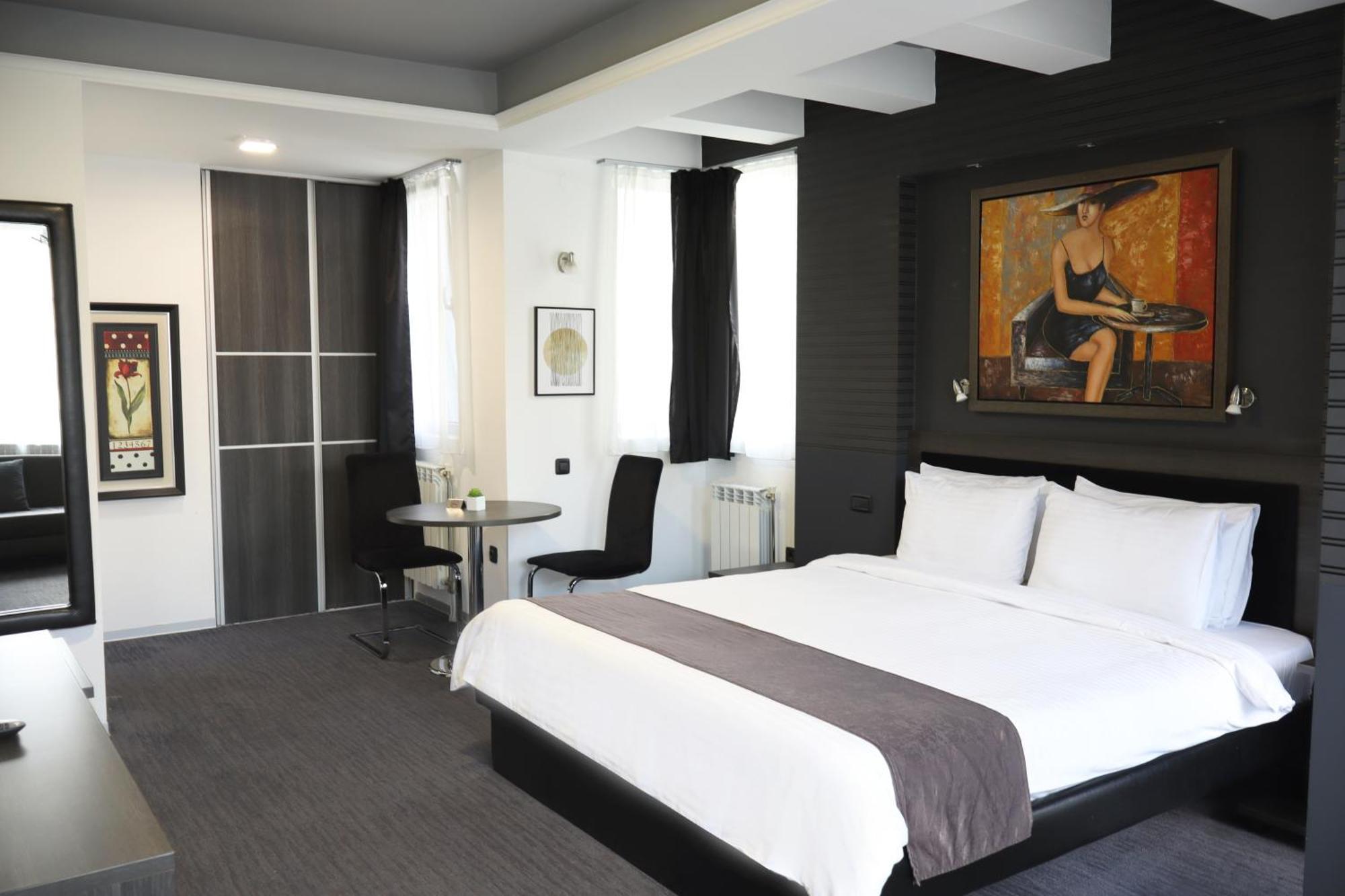 سكوبجي Sienna Apartments المظهر الخارجي الصورة